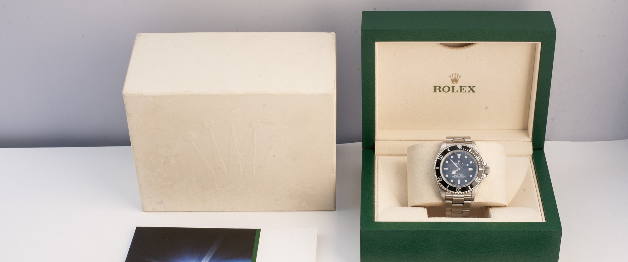 Rolex Sea-Dweller 16600 compleet met doos en documentatie, klaar voor verkoop